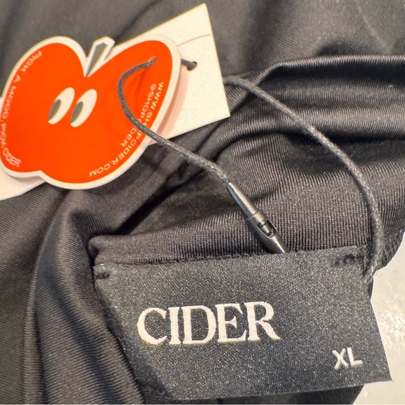 Cider Women’s Off The Shoulder Black Bodysuit Cross Back Sz XL NWT - Picture 5 of 13